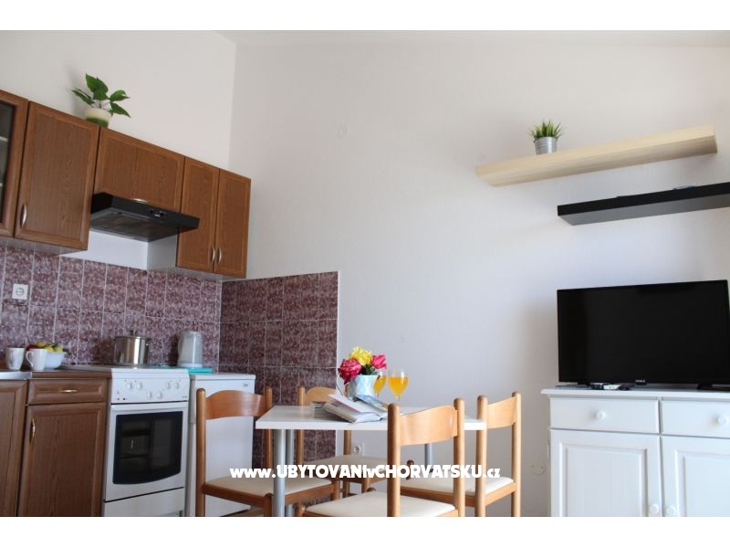 Appartements Fluctus TA – Ferienwohnung Podgora, Kroatien – Foto 11