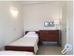 Apartmaji Gabrijela - Podgora Hrvaka