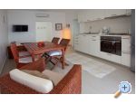Apartmaji Gabrijela - Podgora Hrvaka