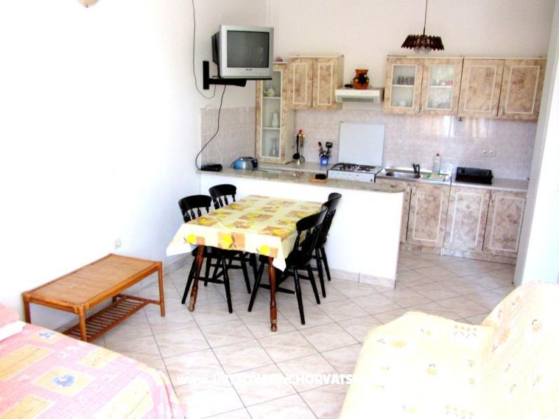 Appartements Gareljić – Ferienwohnung Podgora, Kroatien – Foto 6