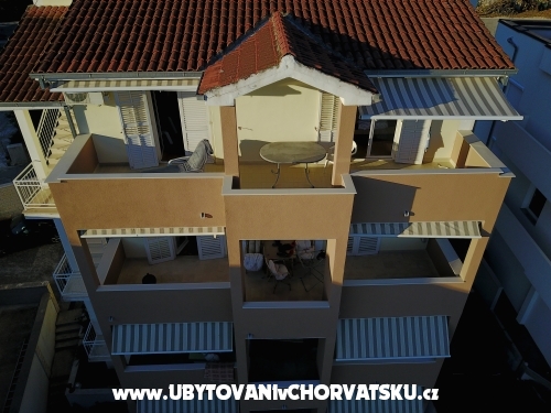 Appartements Mirjana Gnjec - Podgora Croatie