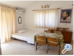 Appartements Villa  Jasminka - Podgora Kroatien