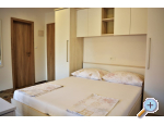 Appartements Jure - Podgora Kroatien
