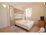 Apartmaji Milan - Podgora Hrvaka