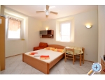 Appartements Milan - Podgora Kroatien