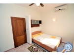 Appartements Milan - Podgora Kroatien