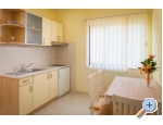 Appartements Nola/Klemi - Podgora Kroatien
