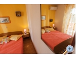 Apartmaji Srzentic - Podgora Hrvaka