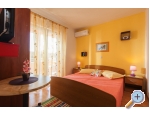 Appartements Srzentic - Podgora Kroatien