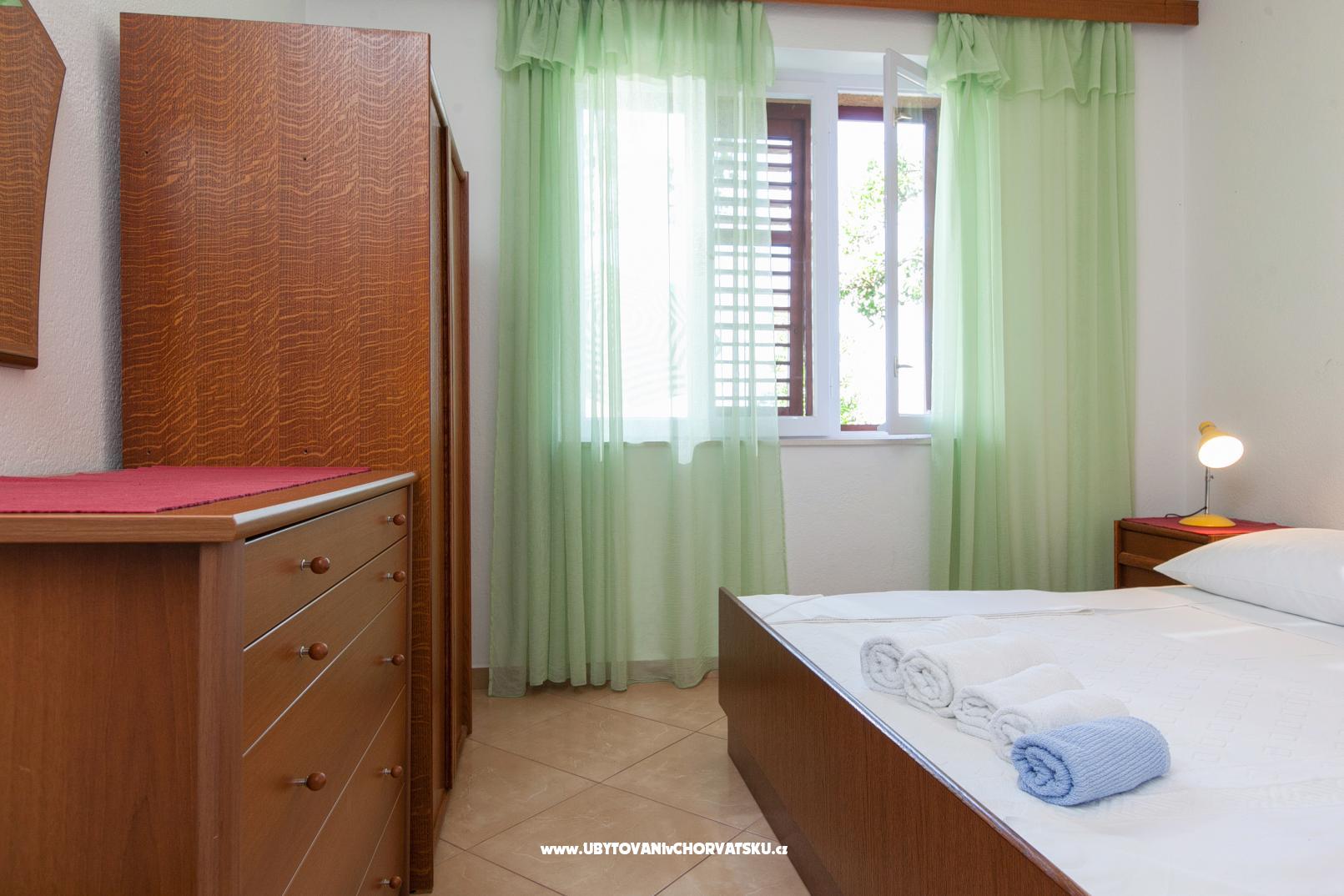 Appartements TRI cvita – Ferienwohnung Podgora, Kroatien – Foto 5
