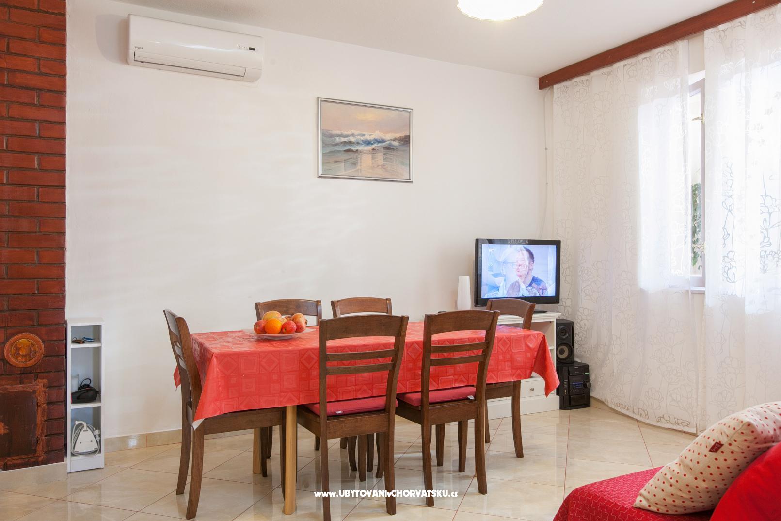 Appartements TRI cvita – Ferienwohnung Podgora, Kroatien – Foto 6