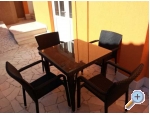 Ferienwohnungen ORANGE - Podgora Kroatien