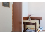 Ferienwohnungen MARINA - Villa NEDIKA - Podgora Kroatien