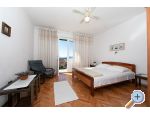 Apartmaji Mira - Podgora Hrvaka