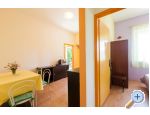 Apartmaji Bori - Podgora - Podgora Hrvaka