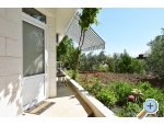 Villa NADA - Podgora Kroatien