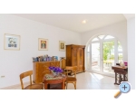 Villa Skala - Podgora Kroatien