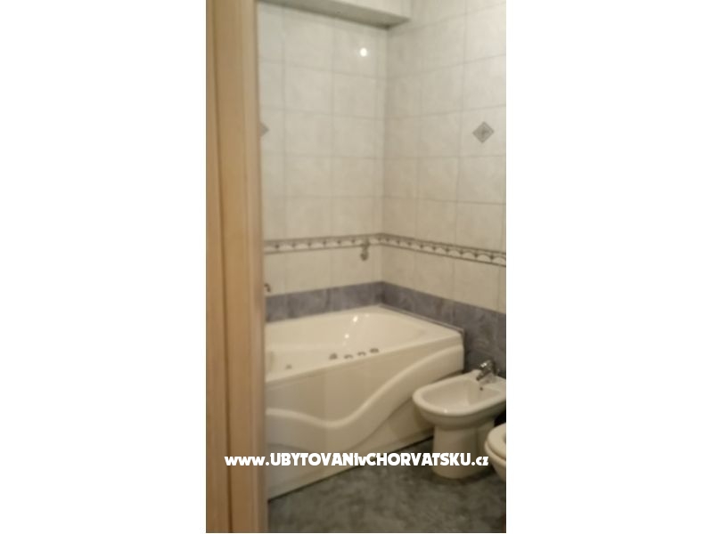 Apartment Arthur – Ferienwohnung Podstrana, Kroatien – Foto 5