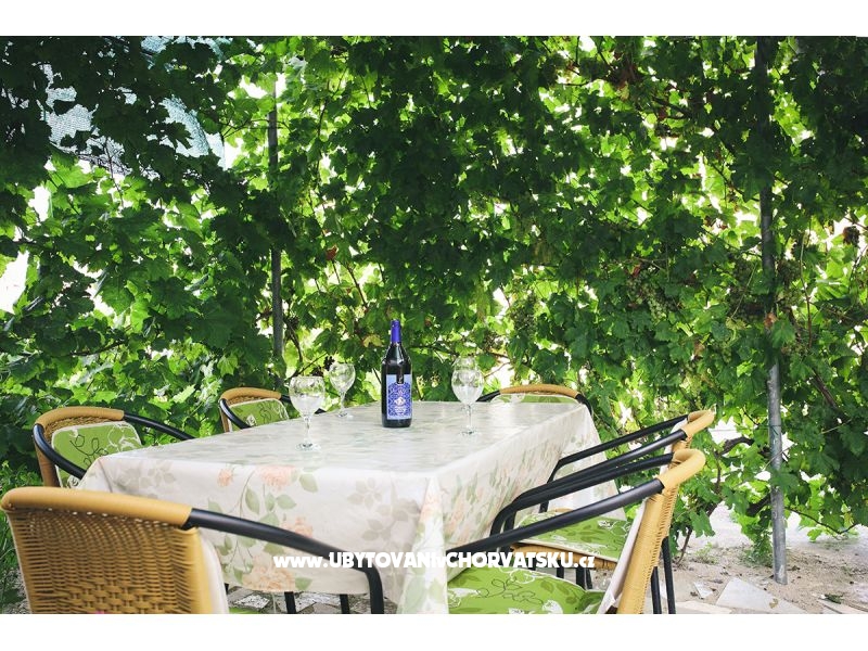 Apartment Dragun – Ferienwohnung Podstrana, Kroatien – Foto 17