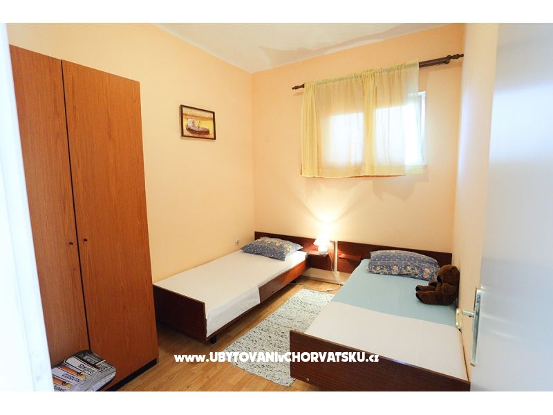 Apartment Dragun – Ferienwohnung Podstrana, Kroatien – Foto 3