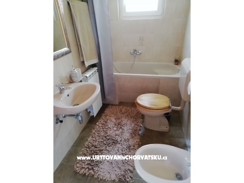 Apartment Mate Mutogras – Ferienwohnung Podstrana, Kroatien – Foto 6