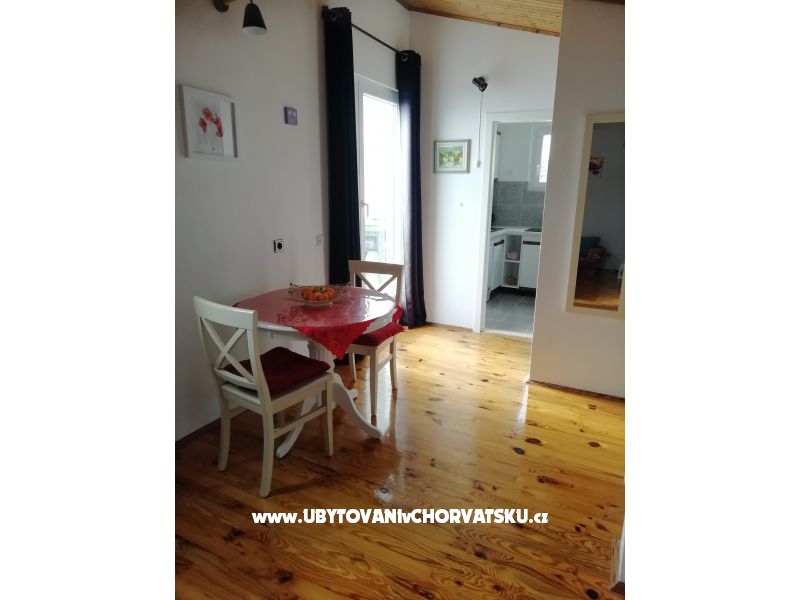 Apartment Mate Mutogras – Ferienwohnung Podstrana, Kroatien – Foto 9