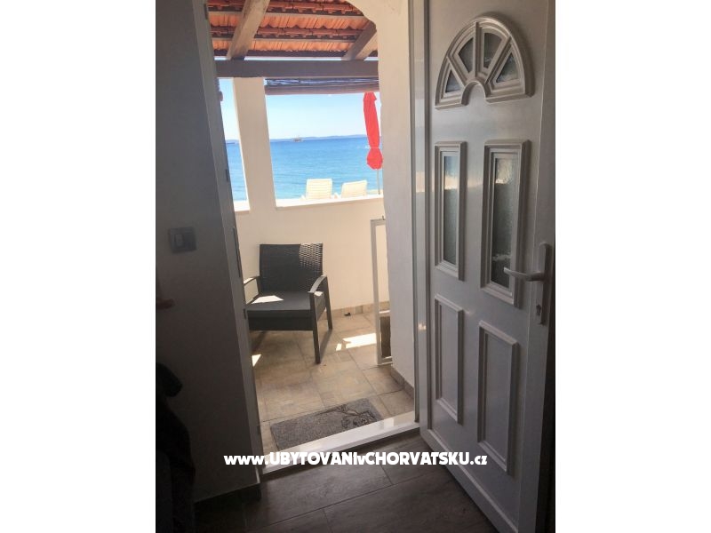 Apartment am Strand – Ferienwohnung Podstrana, Kroatien – Foto 3