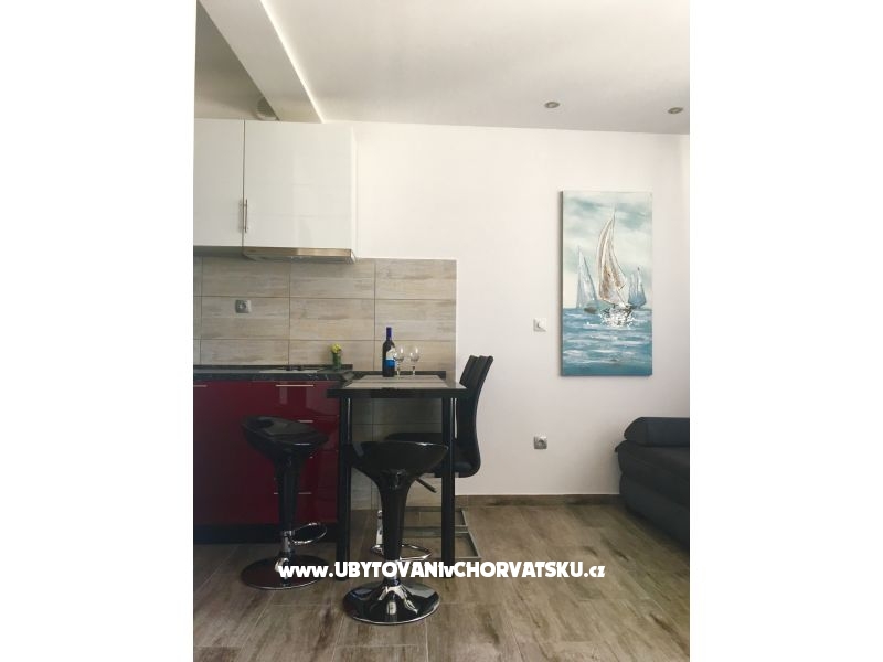 Apartment am Strand – Ferienwohnung Podstrana, Kroatien – Foto 7