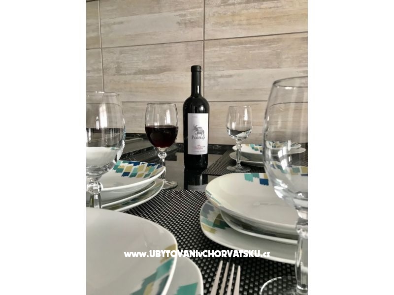 Apartment am Strand – Ferienwohnung Podstrana, Kroatien – Foto 8