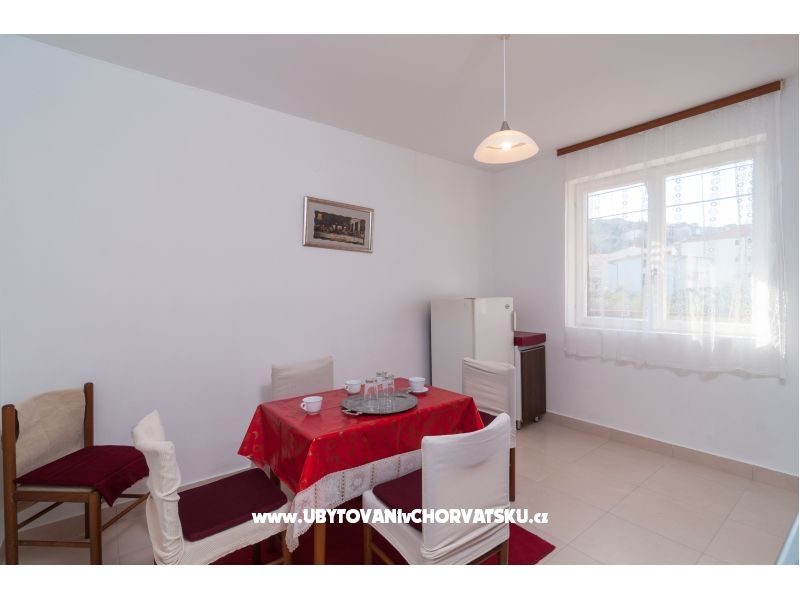 Apartment Renata – Ferienwohnung Podstrana, Kroatien – Foto 2