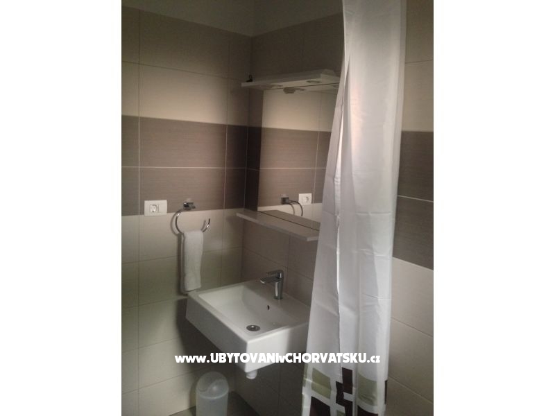 Apartment Žižula – Ferienwohnung Podstrana, Kroatien – Foto 11