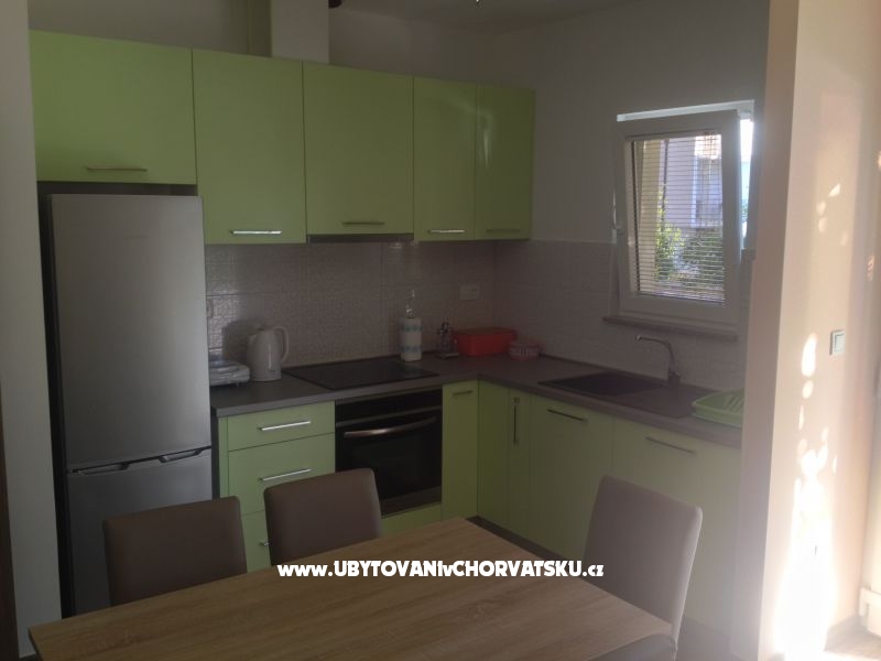Apartment Žižula – Ferienwohnung Podstrana, Kroatien – Foto 3