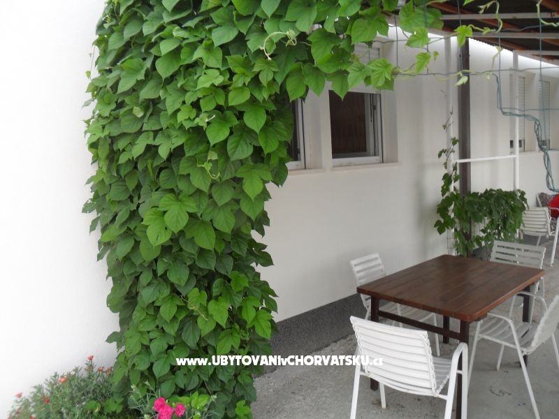 Ferienwohnungen Car-Bruna – Ferienwohnung Podstrana, Kroatien – Foto 12