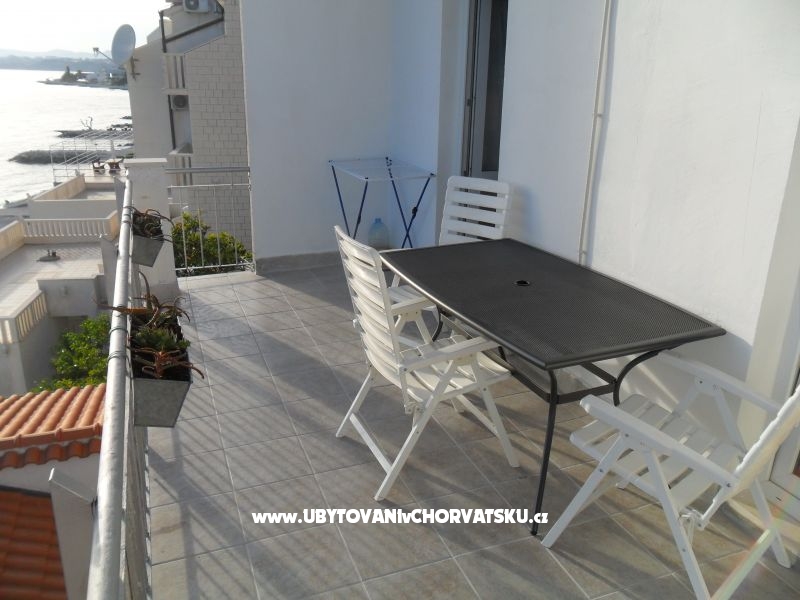 Ferienwohnungen Car-Bruna – Ferienwohnung Podstrana, Kroatien – Foto 3