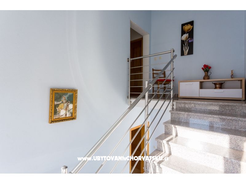 Appartements Cerovšek – Ferienwohnung Podstrana, Kroatien – Foto 4