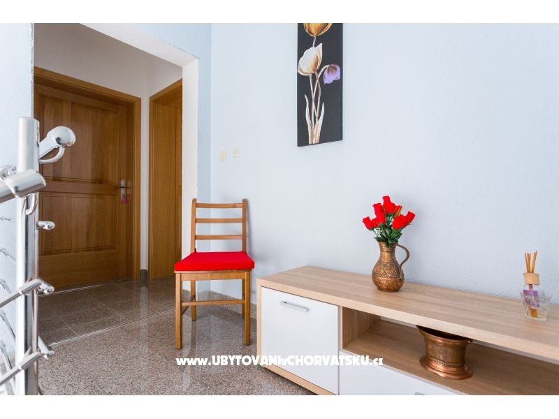 Appartements Cerovšek – Ferienwohnung Podstrana, Kroatien – Foto 6