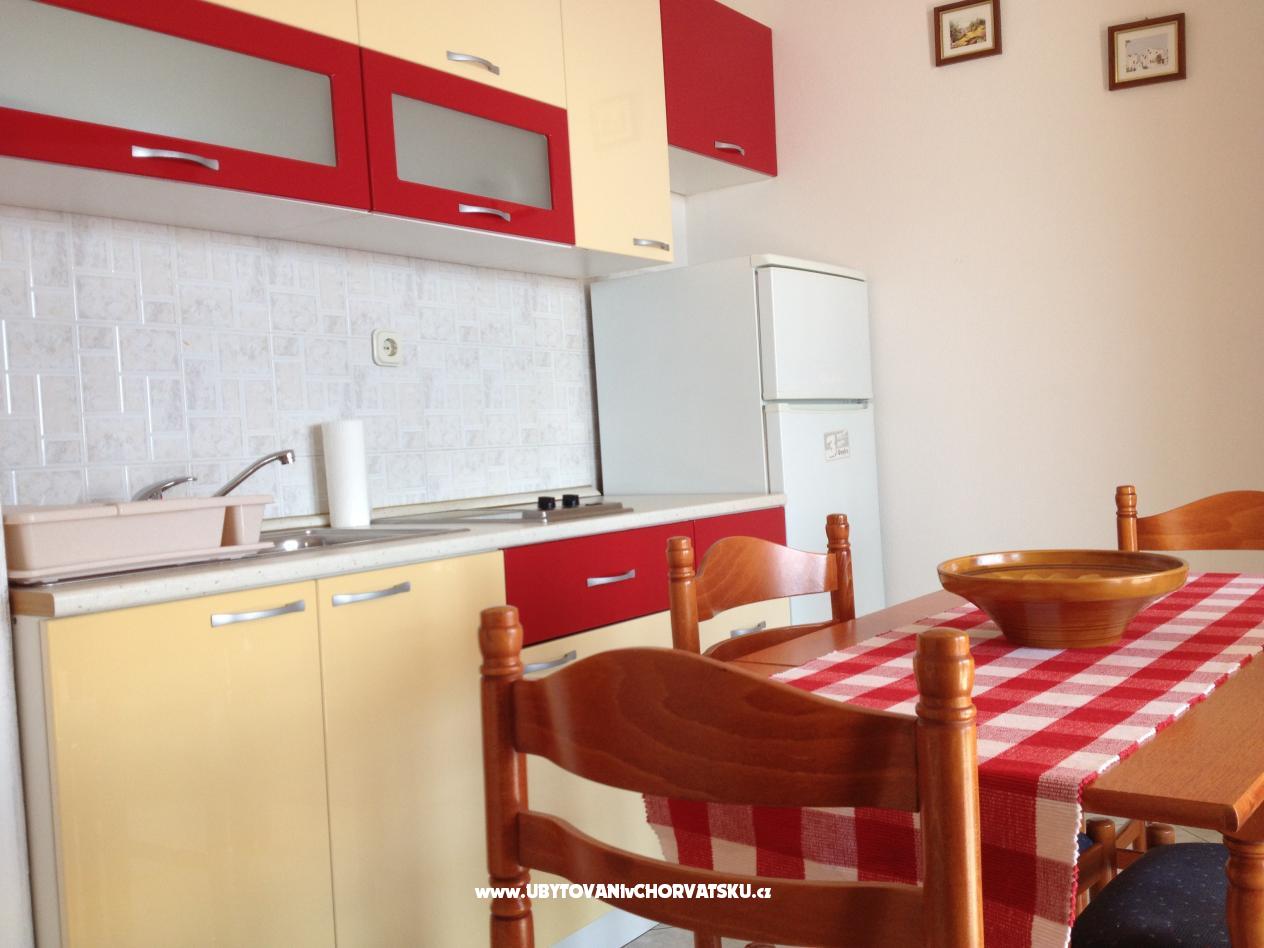 Appartements Curnić – Ferienwohnung Podstrana, Kroatien – Foto 5