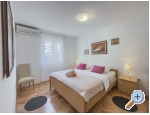 Appartements Doris i Iris - Podstrana Kroatien
