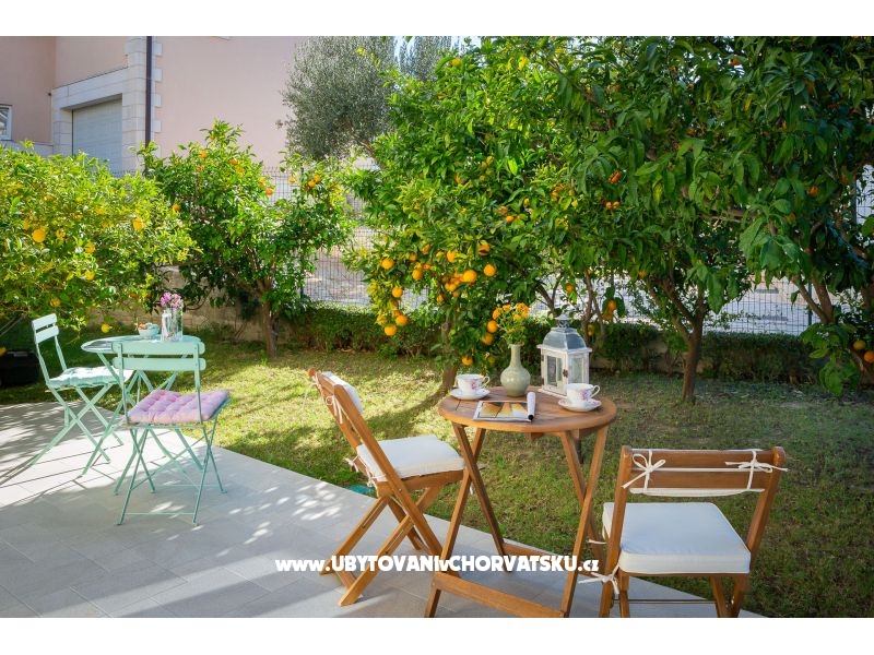 Ferienwohnungen Lemon Garden mit Pool – Ferienwohnung Podstrana, Kroatien – Foto 13