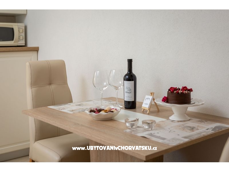 Ferienwohnungen Lemon Garden mit Pool – Ferienwohnung Podstrana, Kroatien – Foto 14