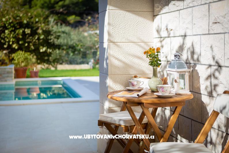 Ferienwohnungen Lemon Garden mit Pool – Ferienwohnung Podstrana, Kroatien – Foto 3