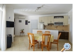 Appartements Nena - Podstrana Kroatien