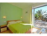 Appartements Palme - Podstrana Kroatien