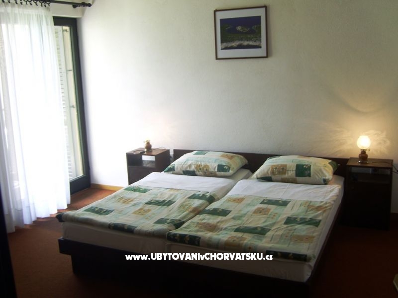 Villa with garden – Ferienwohnung Podstrana, Kroatien – Foto 9