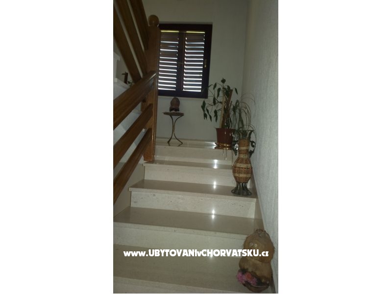 Appartements Villa Anna – Ferienwohnung Podstrana, Kroatien – Foto 9