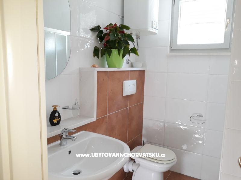 Villa Gina – Ferienwohnung Podstrana, Kroatien – Foto 9