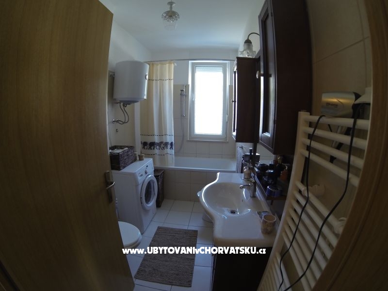 Apartmen M.M. – Ferienwohnung Podstrana, Kroatien – Foto 3