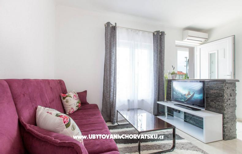 Appartement ERO – Ferienwohnung Podstrana, Kroatien – Foto 1