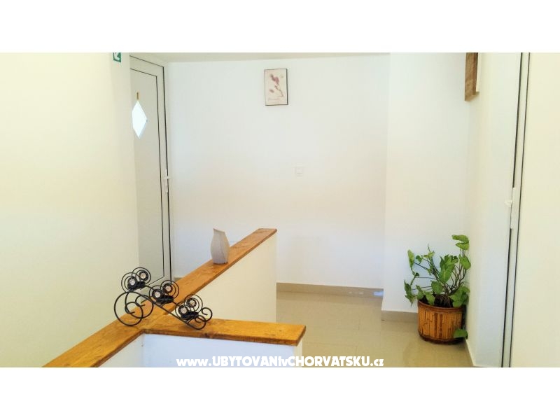 Ferienwohnungen Ana – Ferienwohnung Podstrana, Kroatien – Foto 18