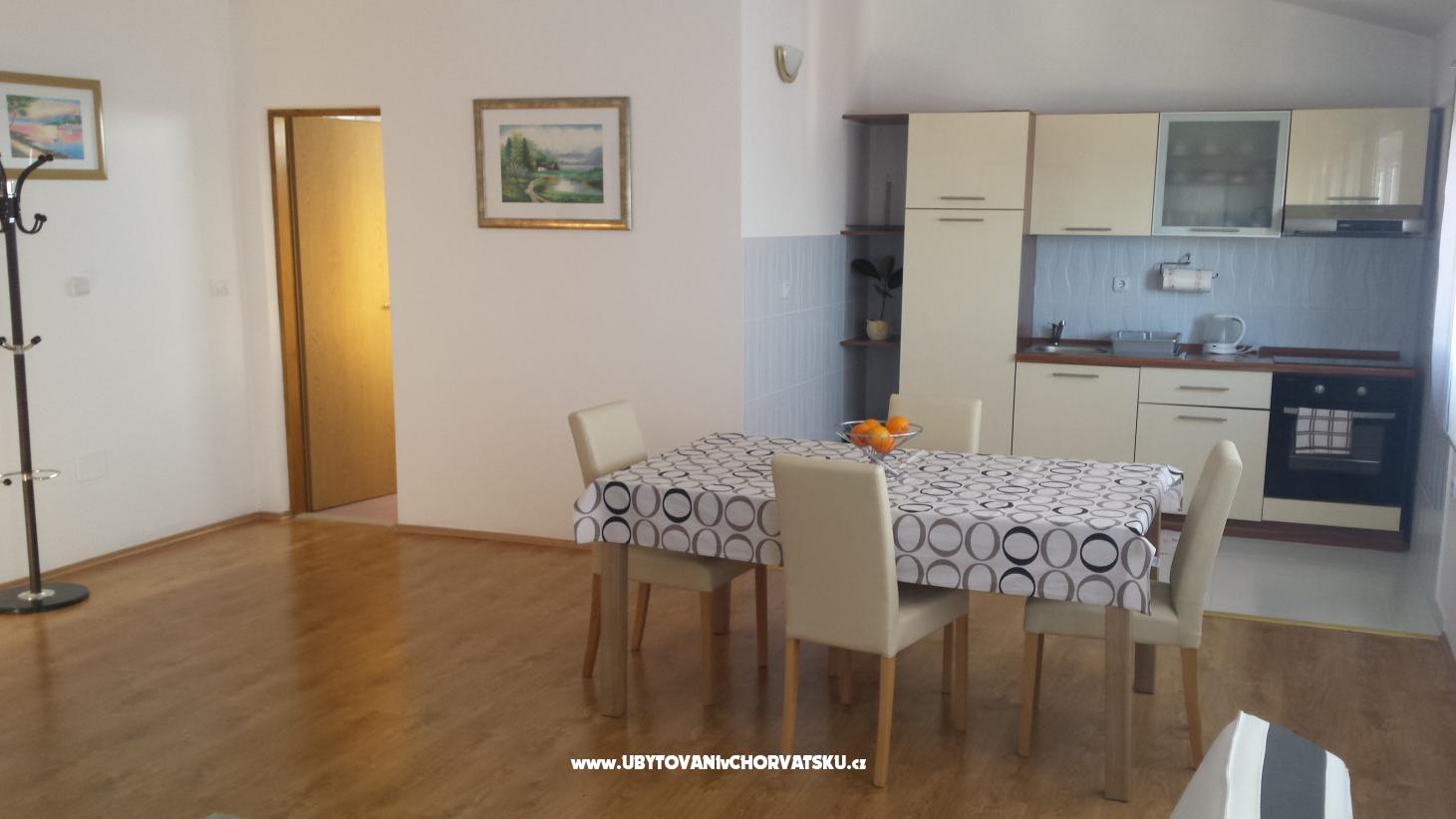 Ferienwohnungen Ana – Ferienwohnung Podstrana, Kroatien – Foto 2